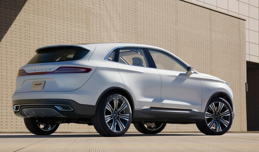  Lincoln MKC Concept 2013 года  (фото 2 из 39)